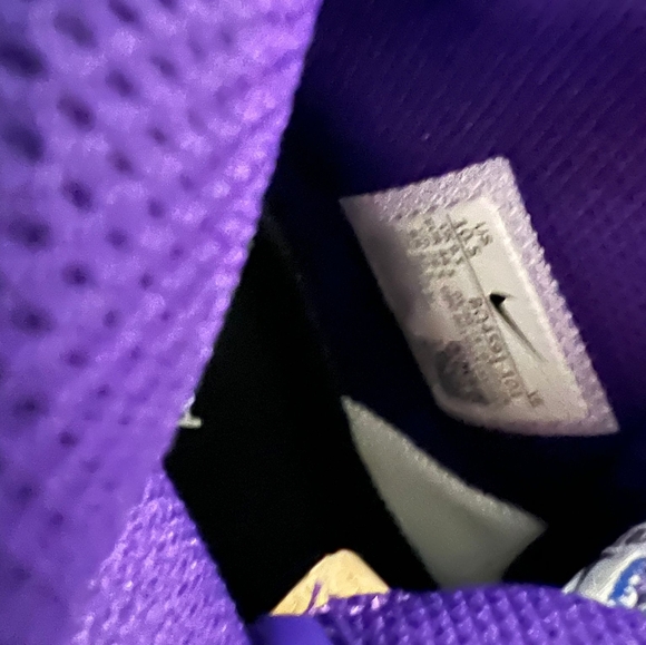 Nike Air Force 1 Lakers - Picture 4 of 5